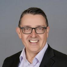 Philip Bell headshot