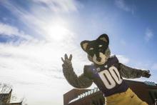 UW mascot